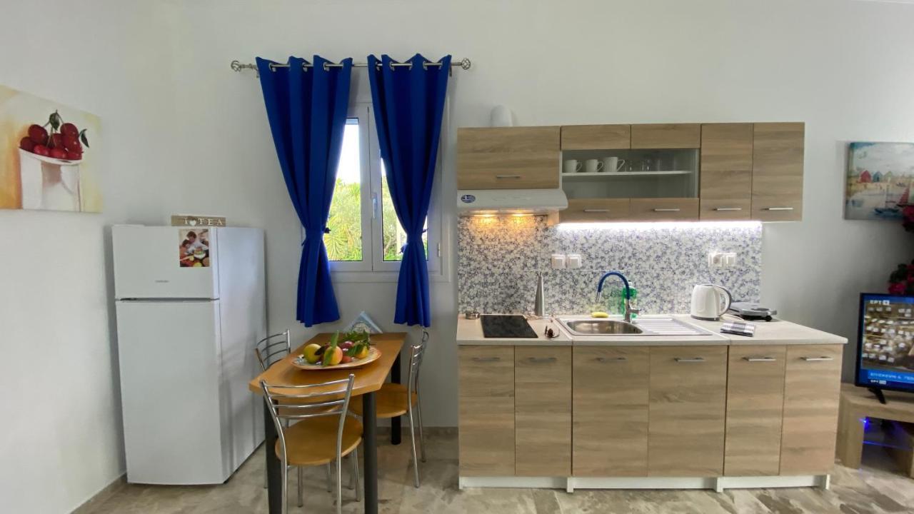 Patras Blue Suite Екстер'єр фото