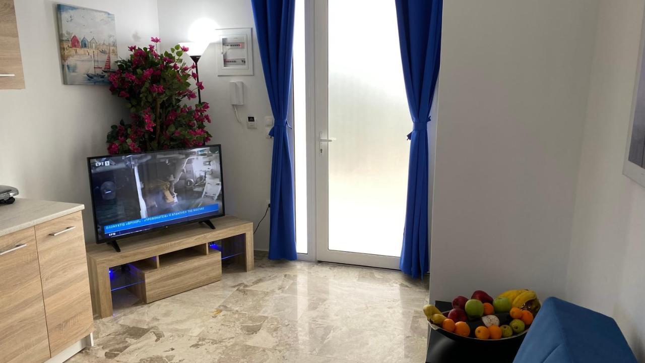 Patras Blue Suite Екстер'єр фото