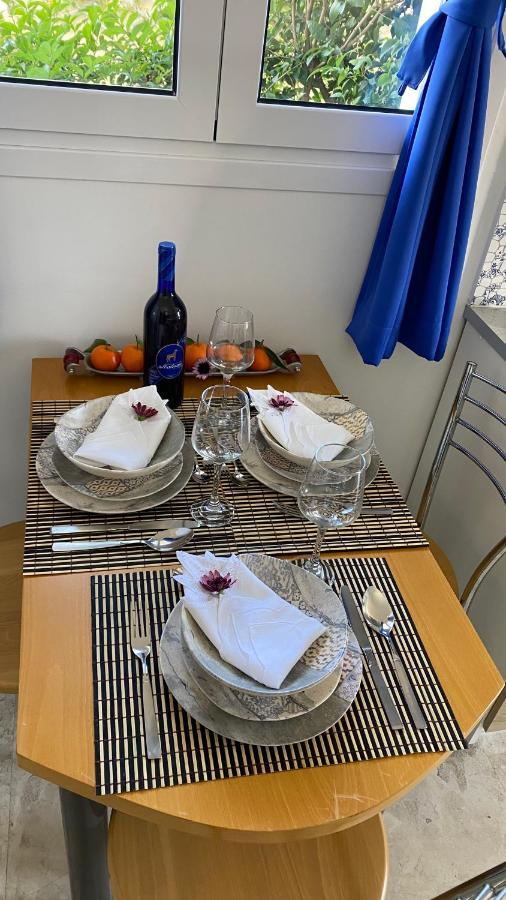 Patras Blue Suite Екстер'єр фото