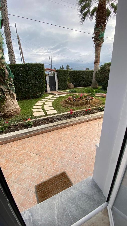 Patras Blue Suite Екстер'єр фото