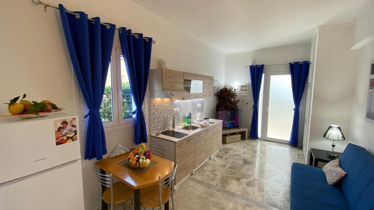 Patras Blue Suite Екстер'єр фото