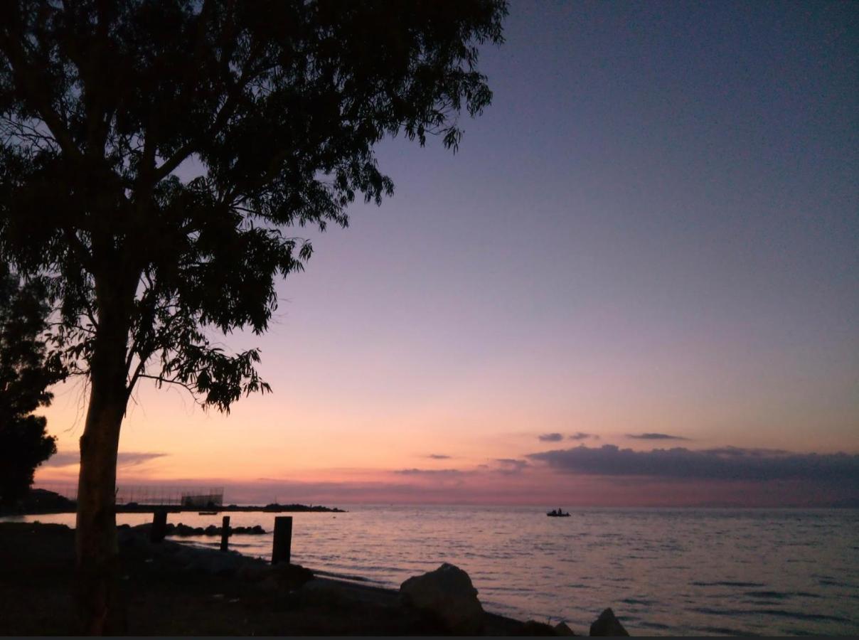 Patras Blue Suite Екстер'єр фото